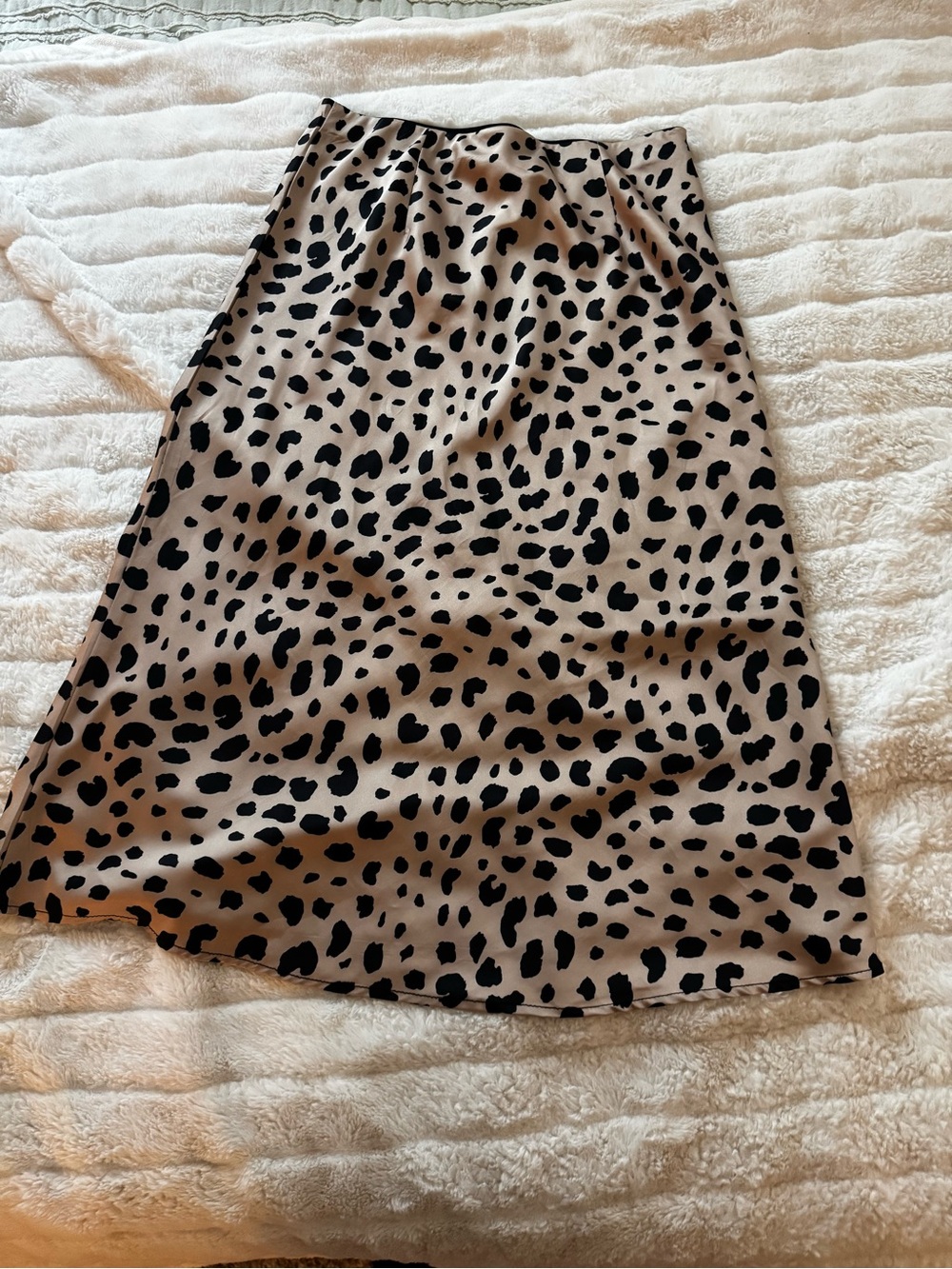 SHEIN Beige and Black Leopard Print Midi Skirt
